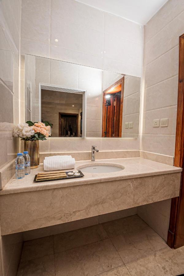 Safwa Taiba Suite اجنحة صفوة طيبه Medina Exterior foto